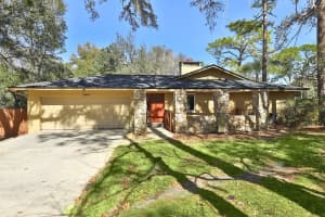 1000 Crooked Oak Court, LONGWOOD