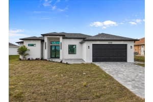 1310 Ne 7th Pl, CAPE CORAL