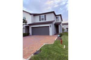 2040 Milkweed St, OCOEE 2040 Milkweed St, OCOEE