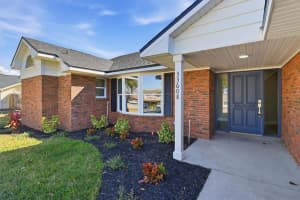 33608 Overton Dr, LEESBURG