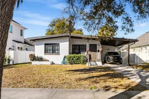 1137 Oaks Blvd, WINTER PARK