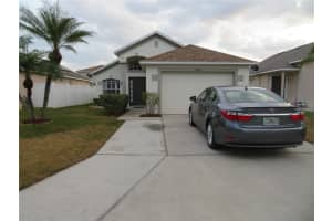 325 Sonja Cir, DAVENPORT