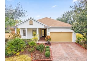 103 Crescent Moon Dr, GROVELAND