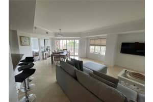 7593 Gathering Dr #209, REUNION