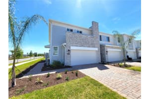 241 Bogey Dr, DAVENPORT