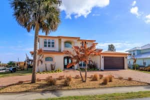 1201 S Riverside Dr, EDGEWATER