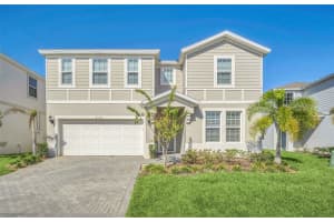 2120 Lelani Cir, DAVENPORT