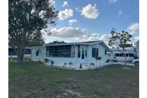 740 Polo Park Blvd, DAVENPORT