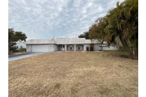 313 Degas Dr, NOKOMIS 313 Degas Dr, NOKOMIS