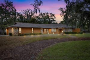424 Kimberly Ct, SANFORD