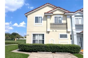 1282 S Beach Cir, KISSIMMEE