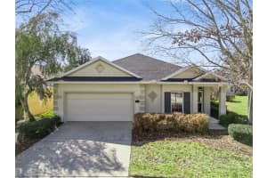 100 Wethersfield Court, DELAND