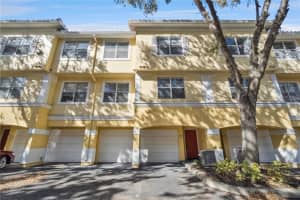 2837 Shadow View Cir #2837, MAITLAND