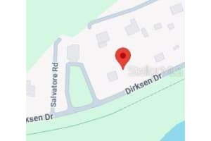 210 Dirksen Dr, DEBARY