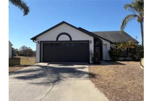 128 Lake Shore Pkwy, DAVENPORT