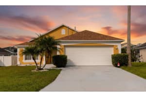 208 Silverton Rd, DAVENPORT