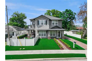135 E Crystal Lake St, ORLANDO