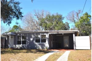 1802 High St, LEESBURG