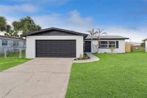 1430 James Ave, MERRITT ISLAND