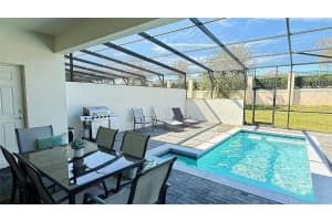 2414 Dubai St, KISSIMMEE