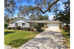 127 Mark David Blvd, CASSELBERRY
