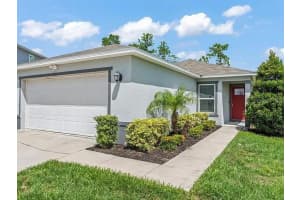 212 Miles Ct, DAVENPORT