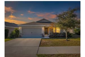 690 Persian Dr, HAINES CITY