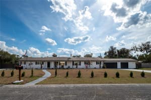 1805 Saint Charles Ter, DELAND