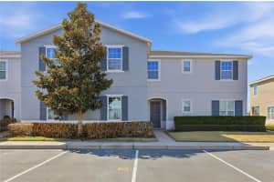 196 Primrose Dr, DAVENPORT