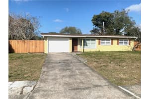 202 Bamboo Dr, SANFORD