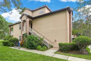 13953 Fairway Island Dr #621, ORLANDO