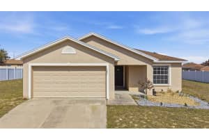 1051 Mystery Cir, DAVENPORT