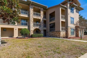 901 Charo Pkwy #716, DAVENPORT