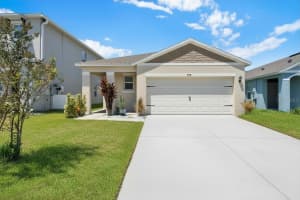 929 August Sky Dr, DELTONA