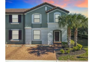 4594 Terrasonesta Dr, DAVENPORT