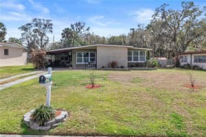 115 W Woodland Dr, SANFORD