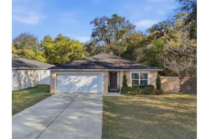 7327 Holly Creek Rd, MOUNT DORA