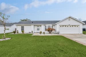 1054 Seminole Creek Dr, OVIEDO
