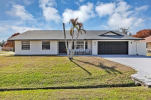 202 Sw Holden Ter, Port Saint Lucie
