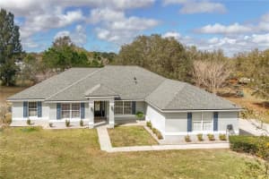 36403 Barrington Dr, EUSTIS