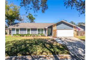 123 E Cumberland Cir, LONGWOOD