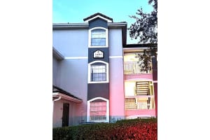 14049 Fairway Island Dr #113, ORLANDO