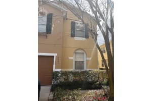 2021 Beachberry Ln, OVIEDO