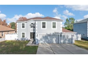 3233 White Blossom Ln, CLERMONT