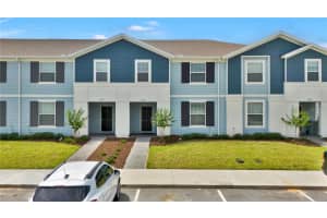 3838 Lana Ave, DAVENPORT