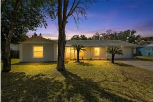 954 Apple Ln, ALTAMONTE SPRINGS