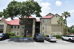 216 Afton Sq #206, ALTAMONTE SPRINGS