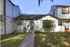 2207 Karl St #b, LEESBURG