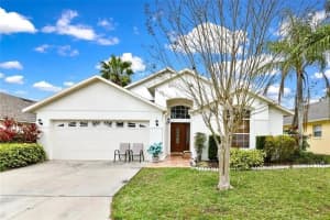 436 Lake Shore Pkwy, DAVENPORT