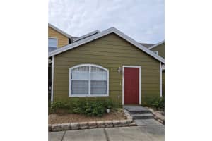 223 Washington Palm Loop #b, DAVENPORT